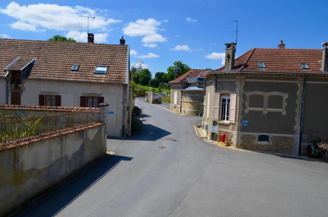 Gite Saint Martin Pargny-les-Reims Esterno foto